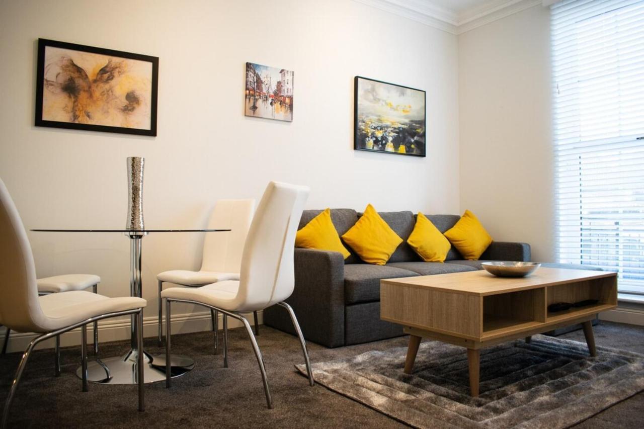 Beautifully Renovated Apartment -Central EDI Kültér fotó
