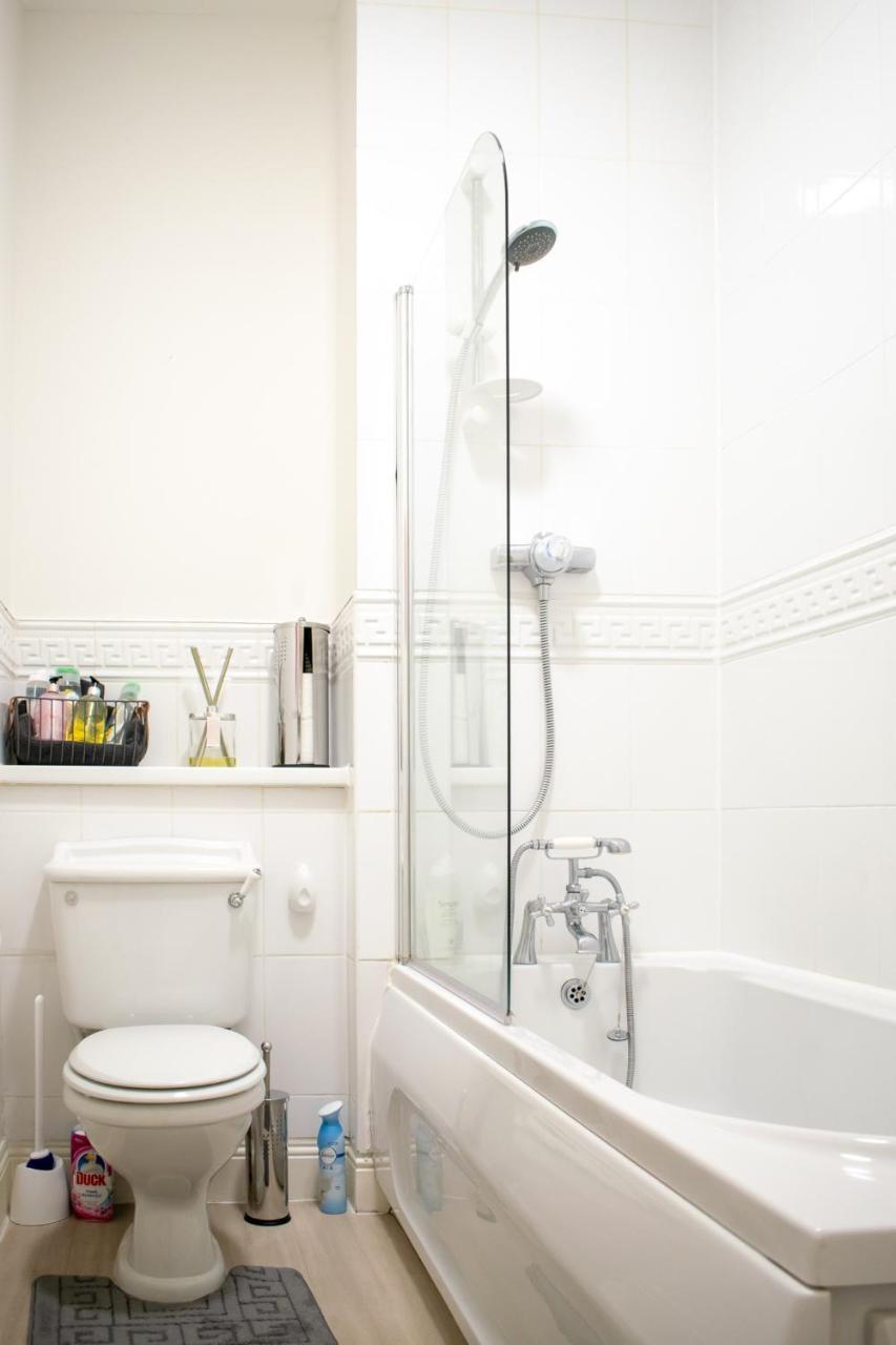 Beautifully Renovated Apartment -Central EDI Kültér fotó