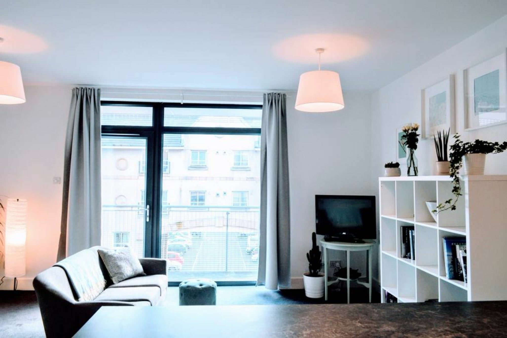 Beautifully Renovated Apartment -Central EDI Kültér fotó